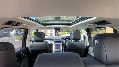 2021 Range Rover Vogue SE PHEV - Interior