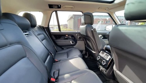 2021 Range Rover Vogue SE PHEV - Rear Seats