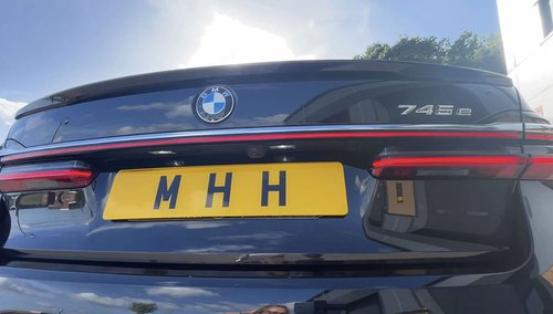 2019 BMW 745e M Sport - Boot