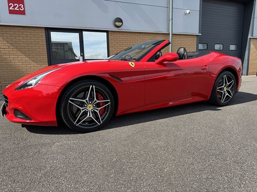 2015 Ferrari California T Convertible