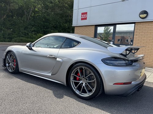 2023 Porsche 718 Cayman GT4 Coupe