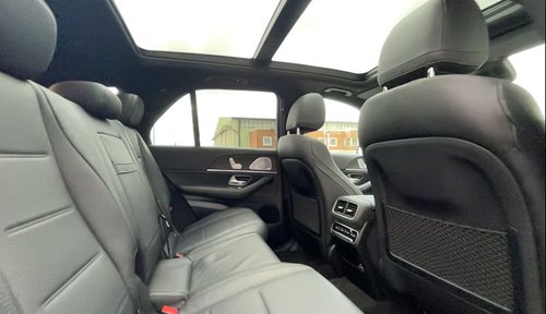 2021 Mercedes GLE 300d AMG Line