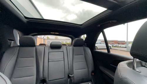 2021 Mercedes GLE 300d AMG Line