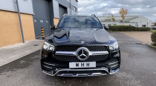2020 Mercedes GLE300d AMG Line Premium - Grille