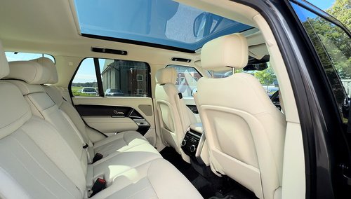 2022 Range Rover D350 SE