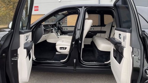 2020 Rolls Royce Cullinan - Interior