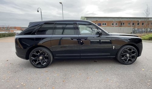 2020 Rolls Royce Cullinan - Side