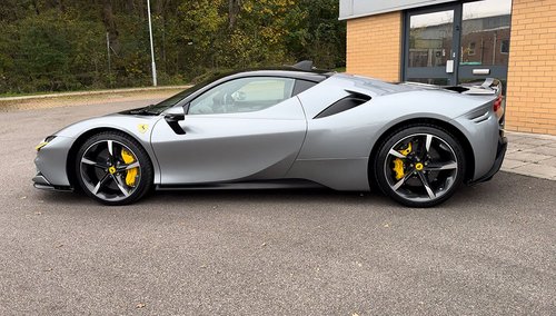 2022 Ferrari SF90 Stradale Assetto Fiorano