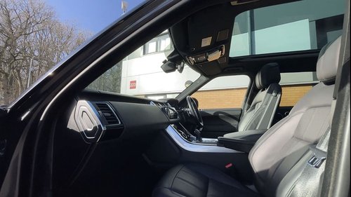 2020 Range Rover Sport HSE P400e - Front Cabin