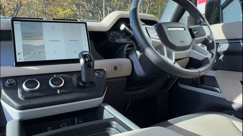 2022 Land Rover Defender X-Dynamic 110 HSE