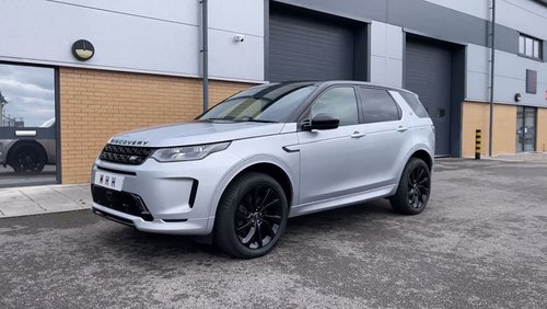 2022 Land Rover Discovery Sport R-Dynamic HSE P300e - OS Front