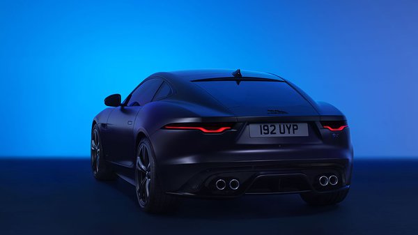 Jaguar F-Type 75 - Rear