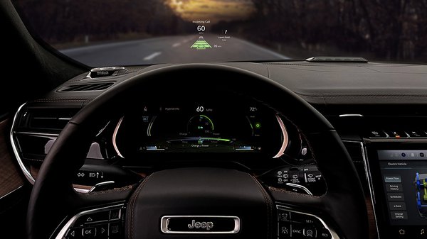 2022 Jeep Grand Cherokee - Dashboard