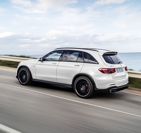 Mercedes-Benz AMG GLC 63 - Side