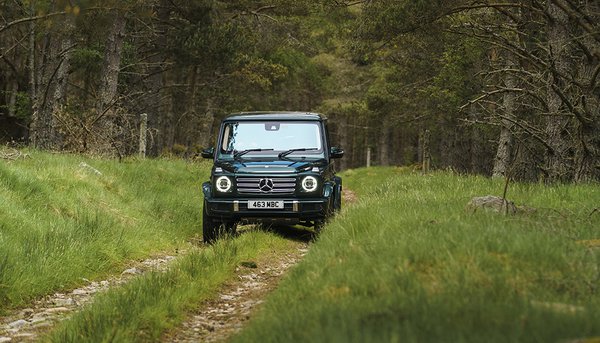 Mercedes-Benz G400 - OS Front