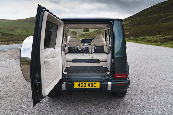 Mercedes Benz G350d - Interior