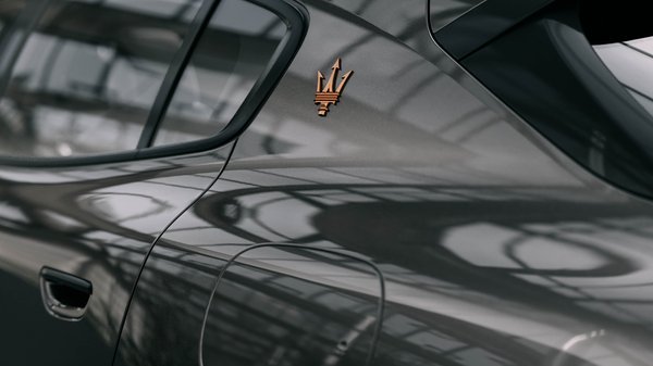 Maserati Grecale Folgore Close up