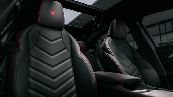 Maserati Grecale Folgore Interior 1