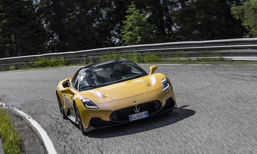 The Maserati MC20 Cielo