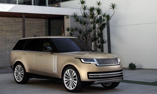 Range Rover Gets Electrified: It Works.