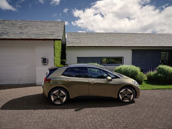 Volkswagen ID.3 - Side