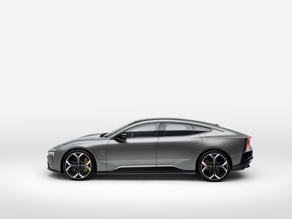 Polestar 5 Side 2