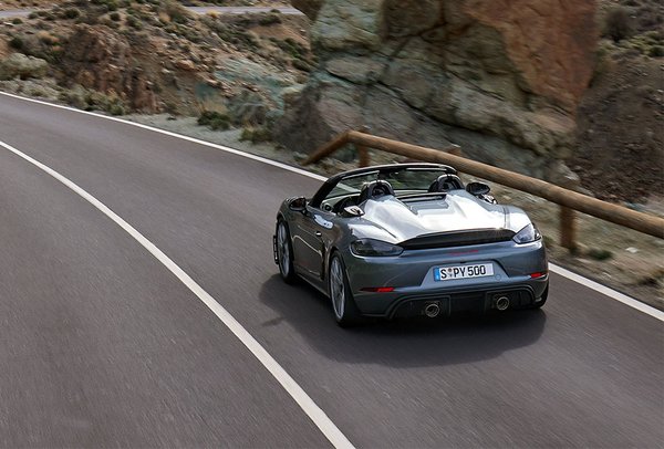 Porsche 718 Spyder RS