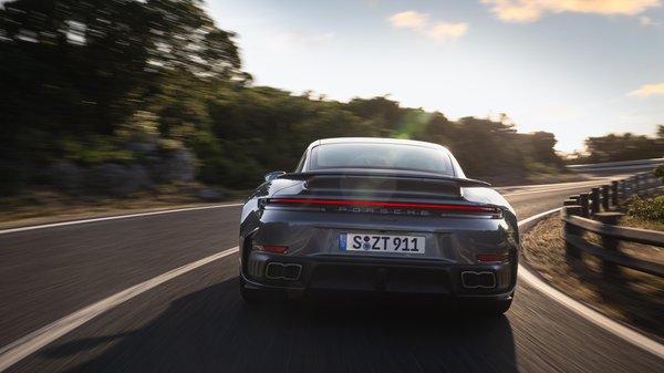 Porsche 911 Turbo S Back 1