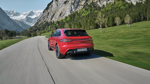 Porsche Macan GTS - Rear