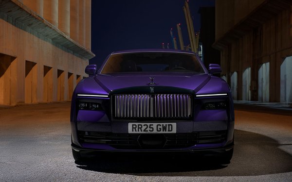 Rolls Royce Black Badge Spectre EV