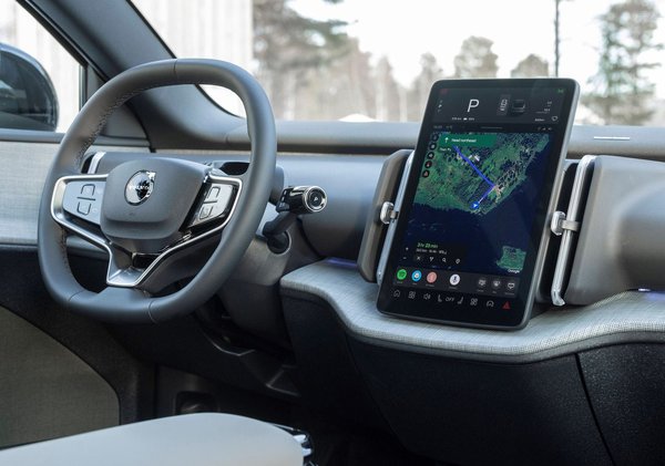 Volvo EX30 Cross Country