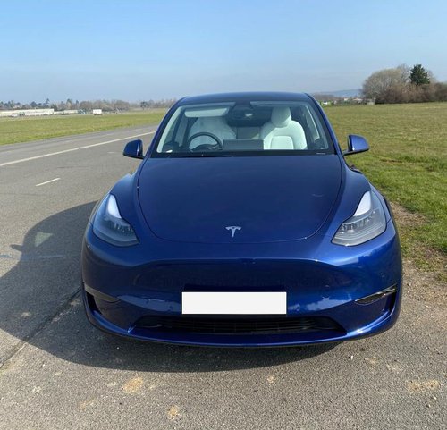 2022 Tesla Model Y - Front
