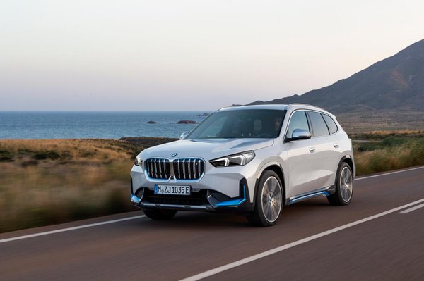 2023 BMW X1 xDrive - OS Front