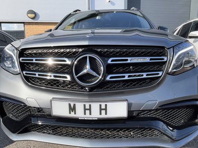 2018 Mercedes GLS 63 AMG V8 - Grille