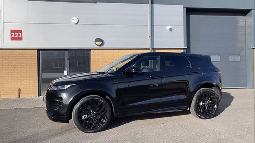 2022 Range Rover Evoque R-Dynamic HSE P300e - OS