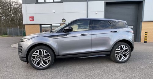 2020 Range Rover Evoque - Side