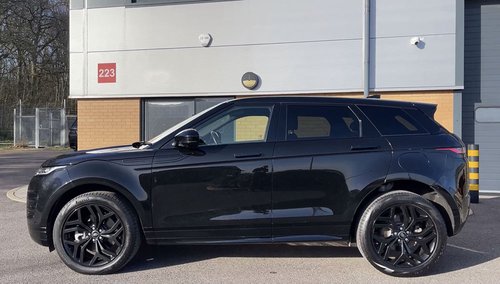 2022 Range Rover Evoque R-Dynamic HSE P300e - Side