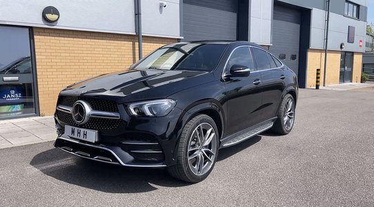 2022 Mercedes GLE 400d AMG Line - OS Front