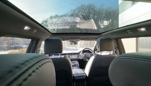 2022 Range Rover Evoque R-Dynamic HSE P300e - Interior