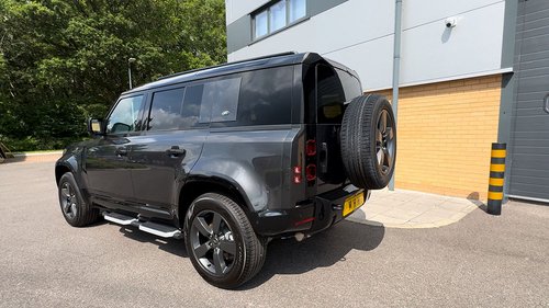 2024 Land Rover Defender XDynamic HSE
