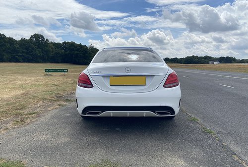 2019 Mercedes GLC 220d AMG Line - Grille