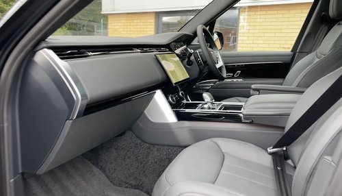 2022 Range Rover Vogue - OS Front