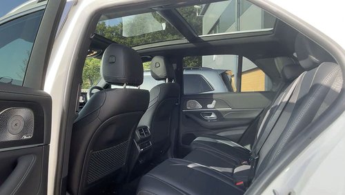 2018 Mercedes GLS 63 AMG V8 - Middle Row