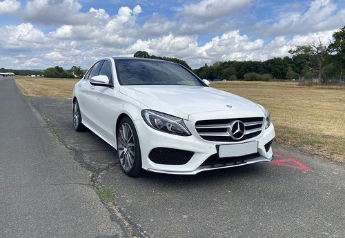 2019 Mercedes GLC 220d AMG Line - Side