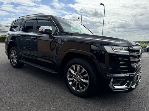 2023 Toyota Land Cruiser ZX 300