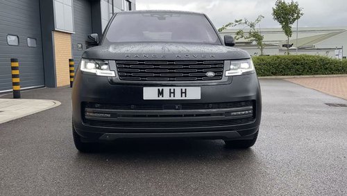 2023 Range Rover Autobiography - Grille