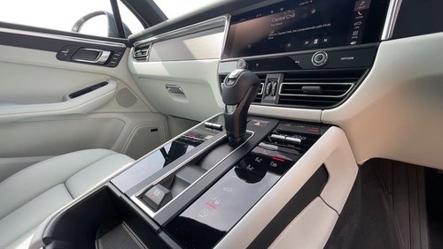 2024 Porsche Macan GTS