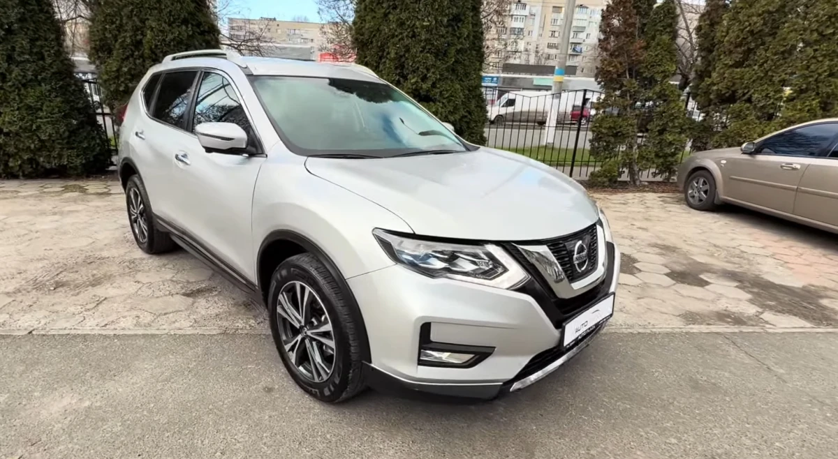 Nissan Rogue II (друге покоління 2013–2020) Mk2, Typ T32 – огляд покоління