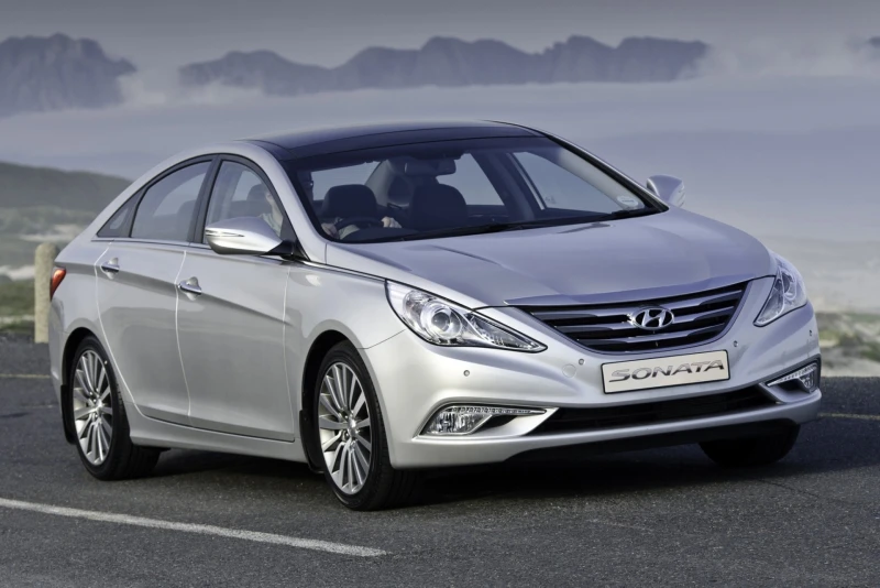 Hyundai Sonata VI (YF)