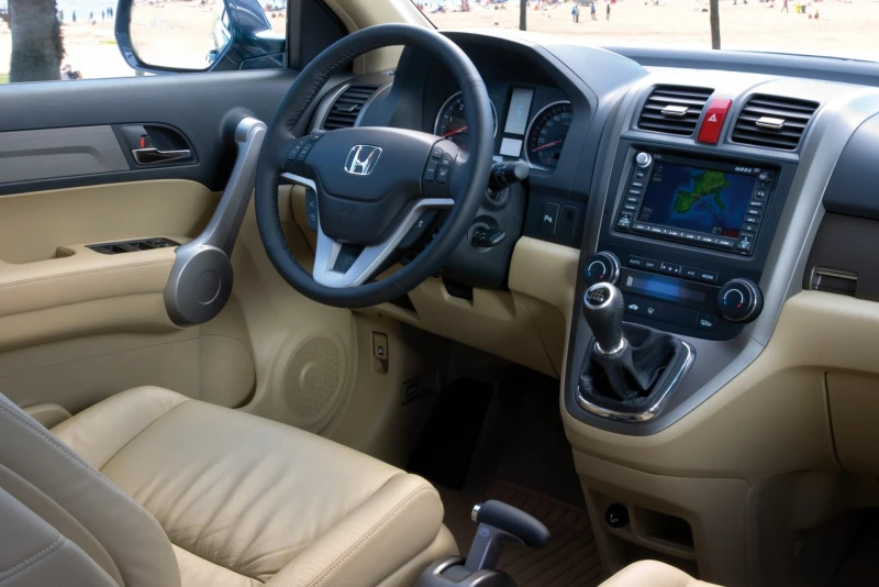 Honda CR-V III (Mk3, тип RE) інтер’єр (2007–2011) — салон, комплектації та зміни для ринку України